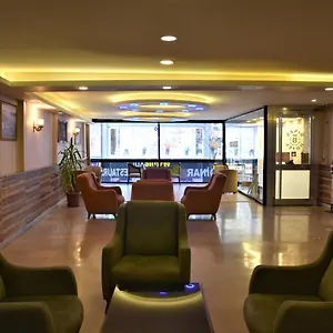 ** Hotel Dinar Turcia