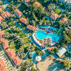 4* Otel Club Atlantis